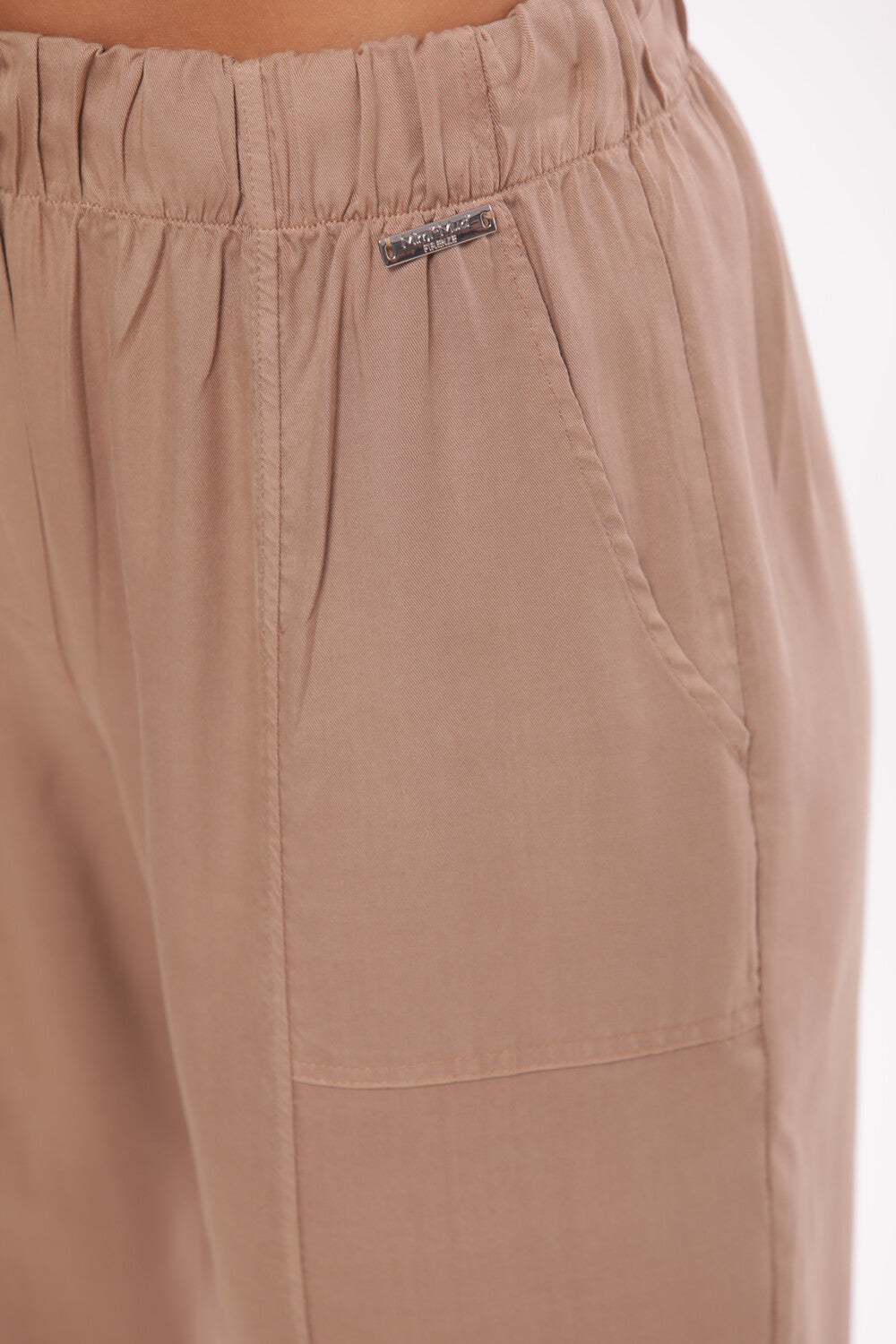 PANTALONE CON ELASTICO IN VITA IN TENCEL
