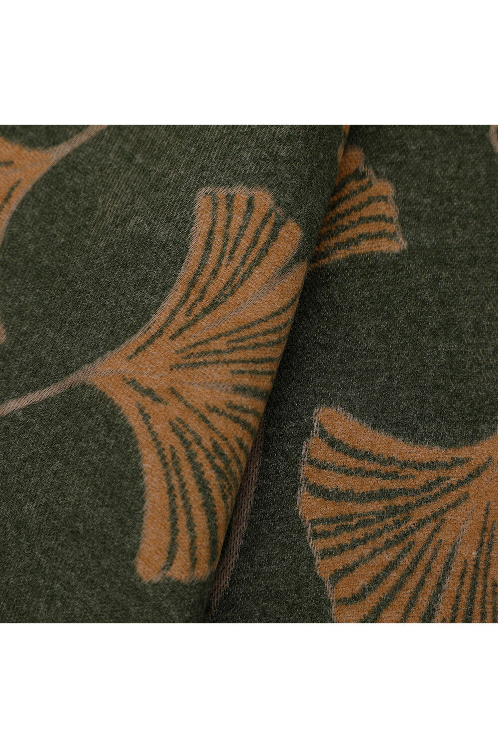 SCIARPA CON FOGLIE GINKGO