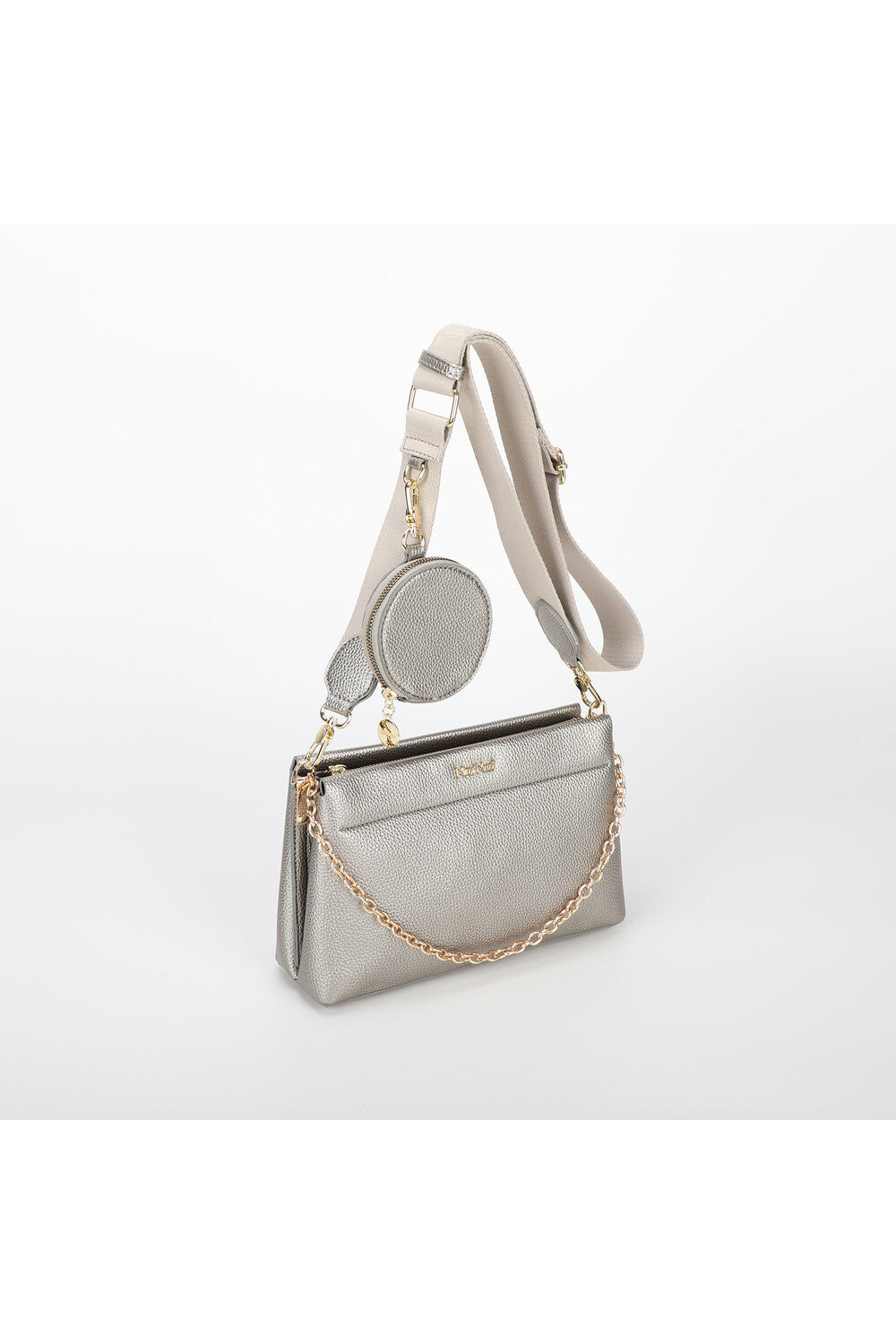 BORSA A TRACOLLA CON DETTAGLIO APPESO