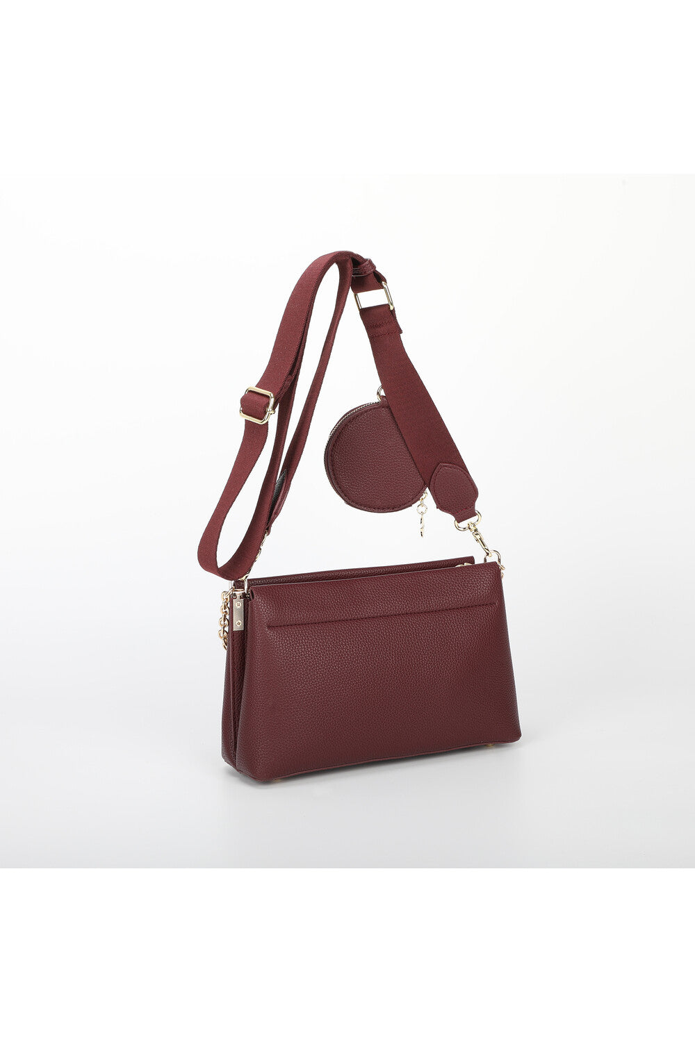 BORSA A TRACOLLA CON DETTAGLIO APPESO