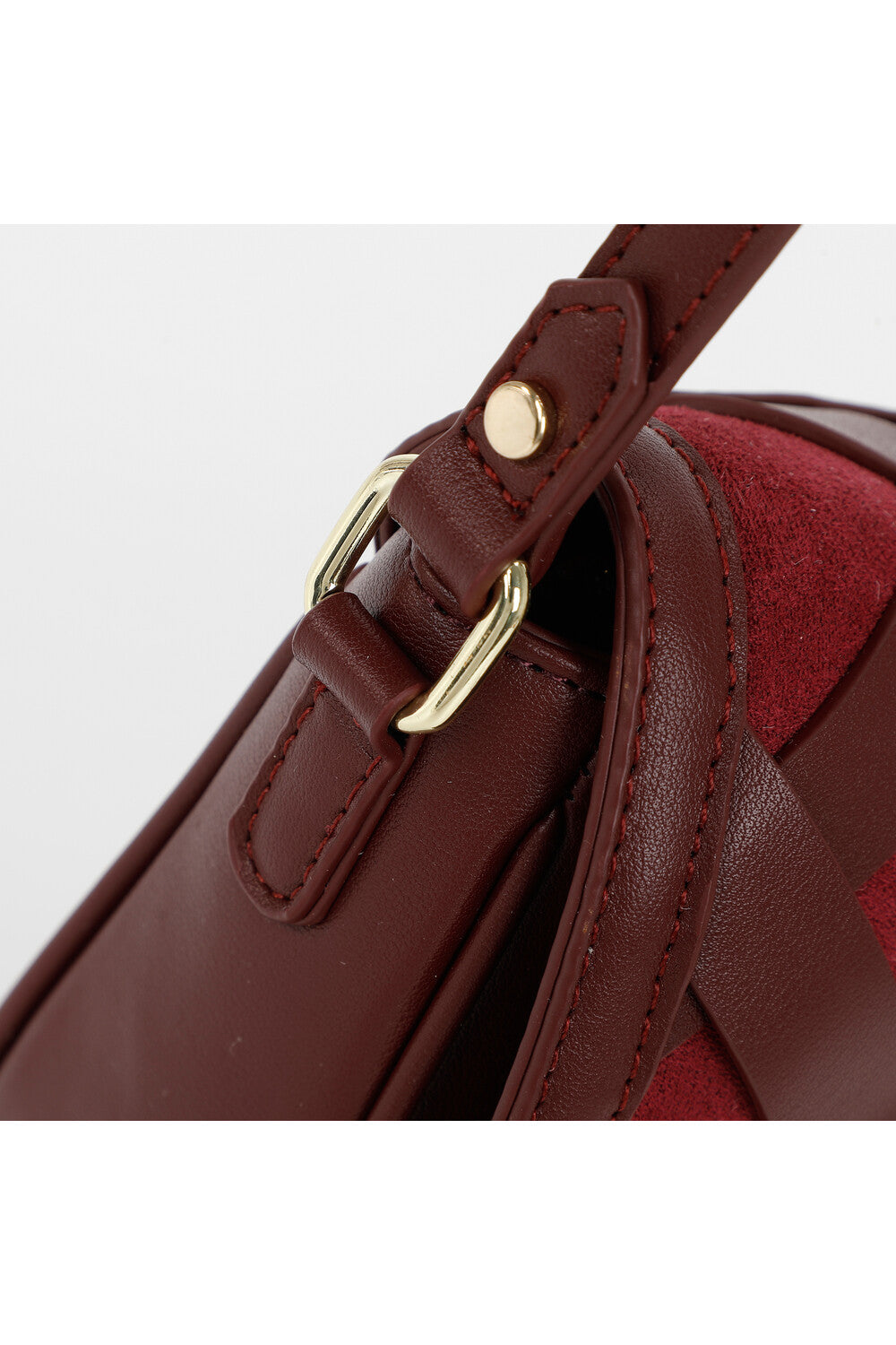 BORSA A TRACOLLA INTRECCIATA