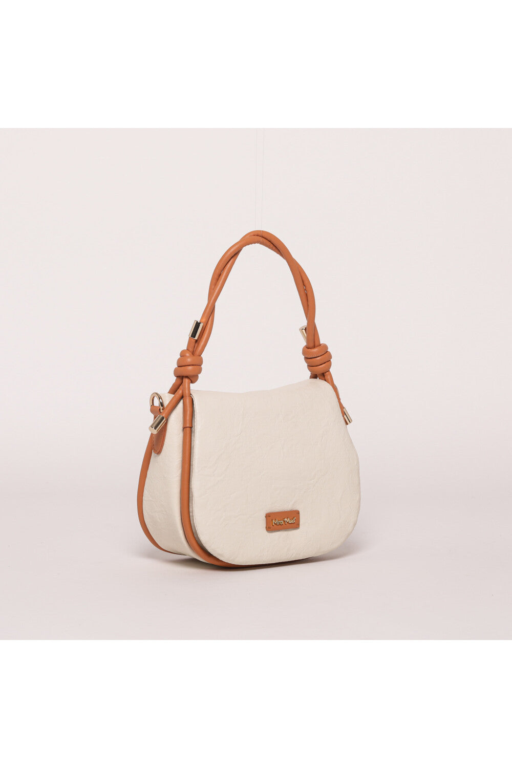 BORSA A SPALLA CON DETTAGLI IN CONTRASTO
