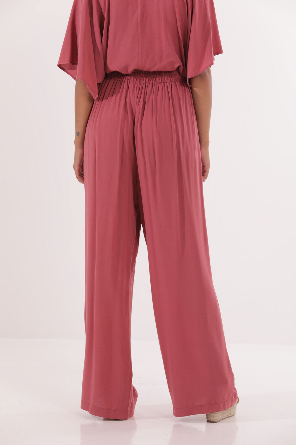 PANTALONE PALAZZO CON ELASTICO DIETRO