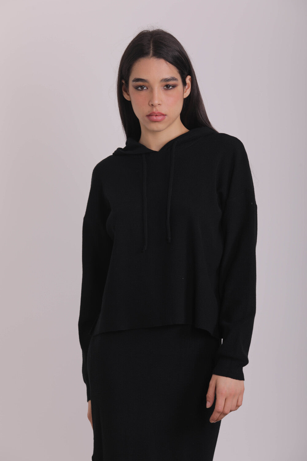 FELPA IN MAGLIA CON CAPPUCCIO