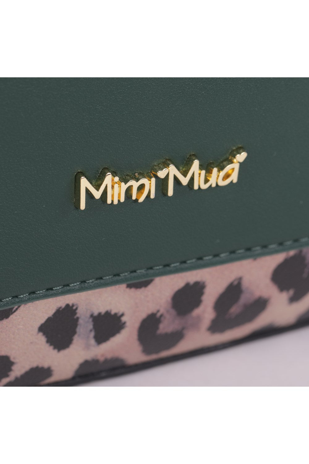 BORSA A TRACOLLA CON STAMPA LEOPARDATA