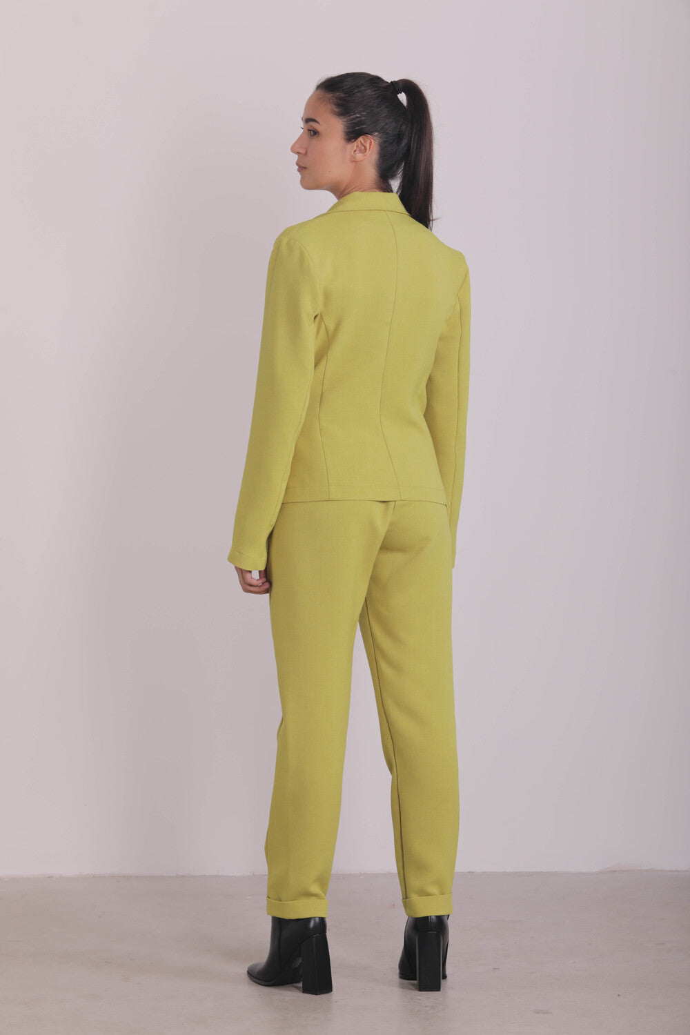 PANTALONE JOGGER IN TESSUTO FIAMMATO