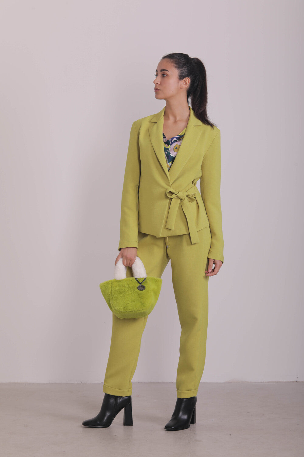PANTALONE JOGGER IN TESSUTO FIAMMATO