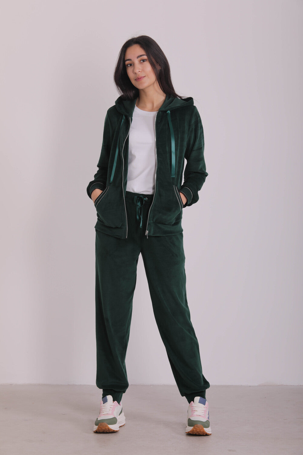 PANTALONE JOGGER EFFETTO VELLUTO